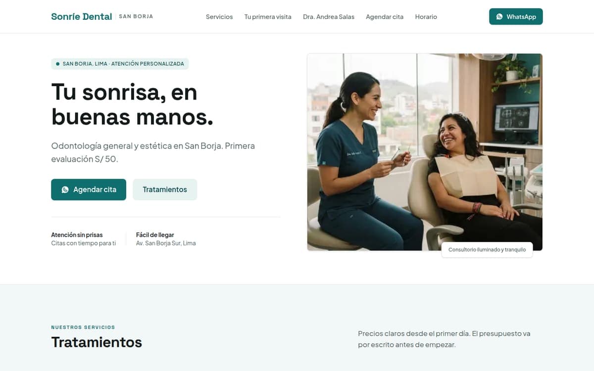 Diseño de ejemplo "Sonríe Dental" en una laptop
